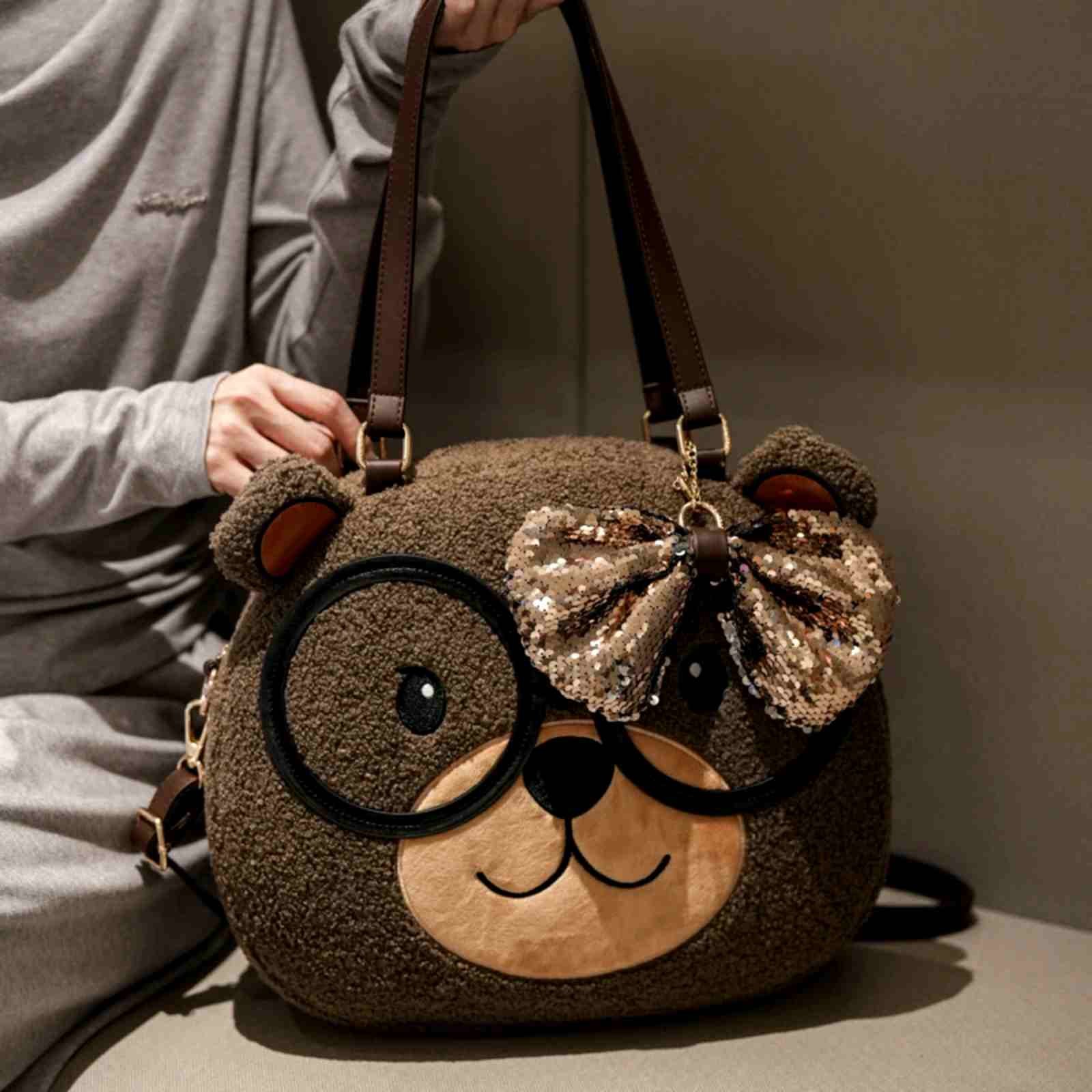 Large Capacity Bear Crossbody Bag